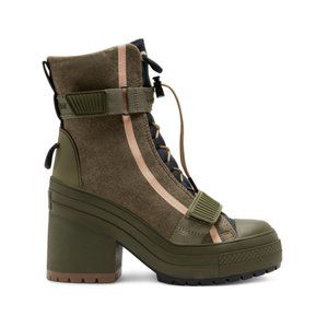 NWOB Converse Chuck Taylor GR82 Platform Moto Heel